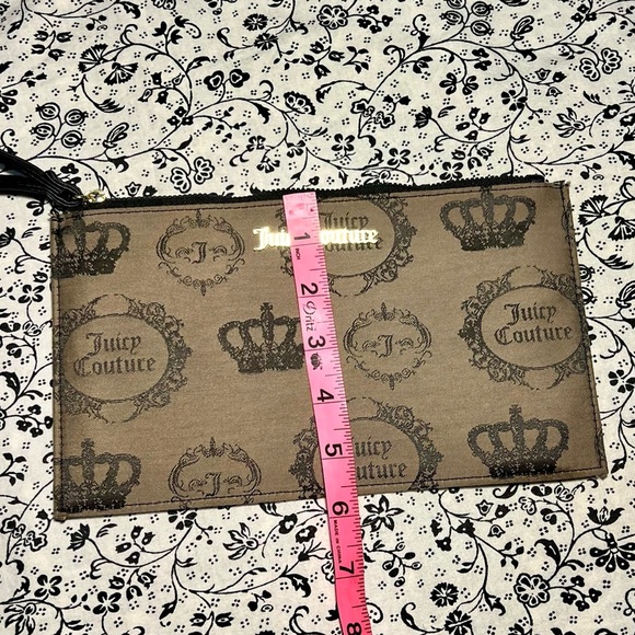 Juicy Couture Wristlet - Picture 5 of 5